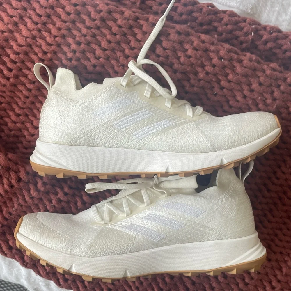 Womens Adidas Outdoor Terrex Two Hiking Sneaker Size 7.5 - Picture 5 of 7